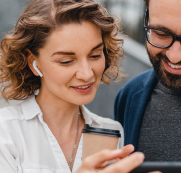 Jak tworzyć angażujące treści na Facebooku?